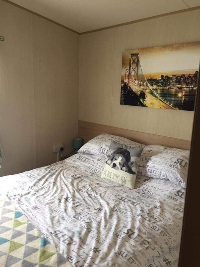6 Berth Park Dean Saltfleet Barneys Den Hotel Bagian luar foto