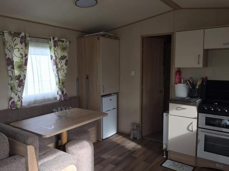 6 Berth Park Dean Saltfleet Barneys Den Hotel Bagian luar foto