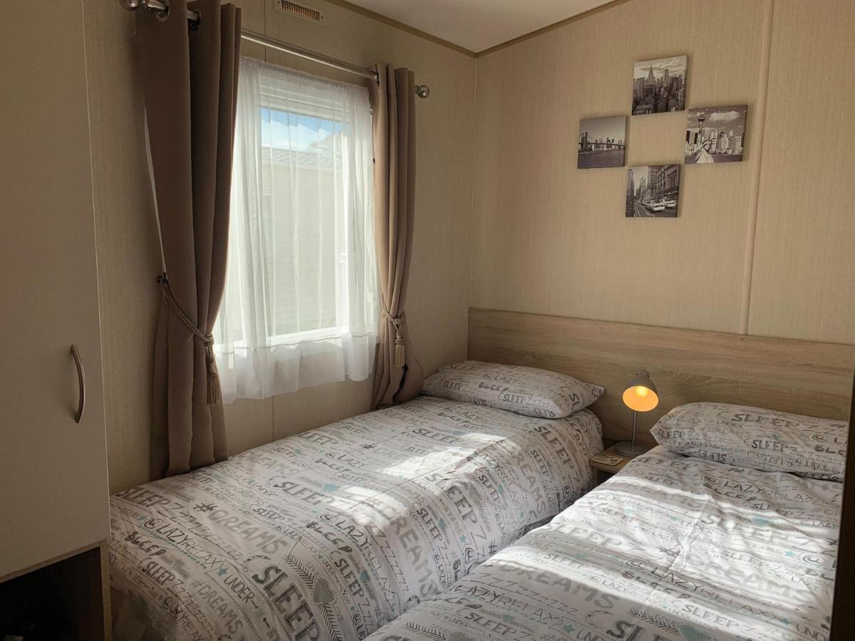 6 Berth Park Dean Saltfleet Barneys Den Hotel Bagian luar foto