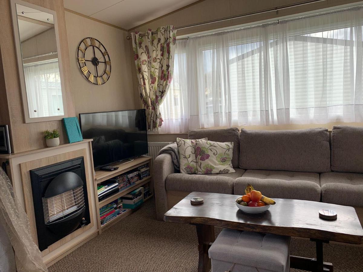 6 Berth Park Dean Saltfleet Barneys Den Hotel Bagian luar foto